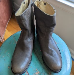 Frye Melissa Short button boot